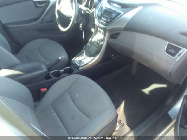 Photo 4 VIN: 5NPDH4AE3DH382304 - HYUNDAI ELANTRA 