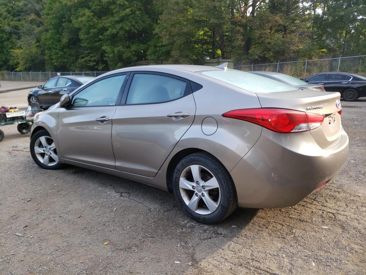 Photo 1 VIN: 5NPDH4AE3DH393786 - HYUNDAI ELANTRA 