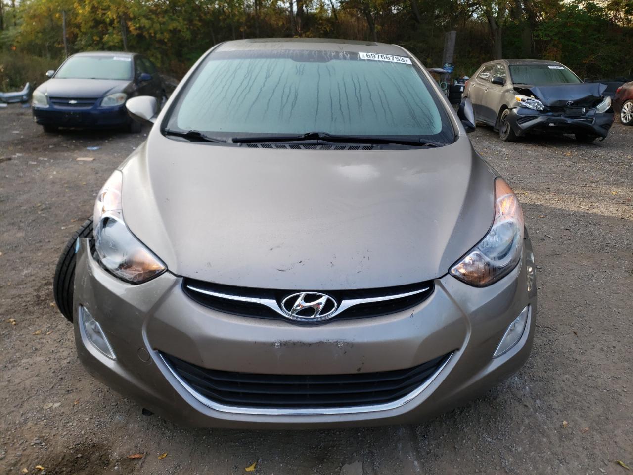 Photo 4 VIN: 5NPDH4AE3DH393786 - HYUNDAI ELANTRA 