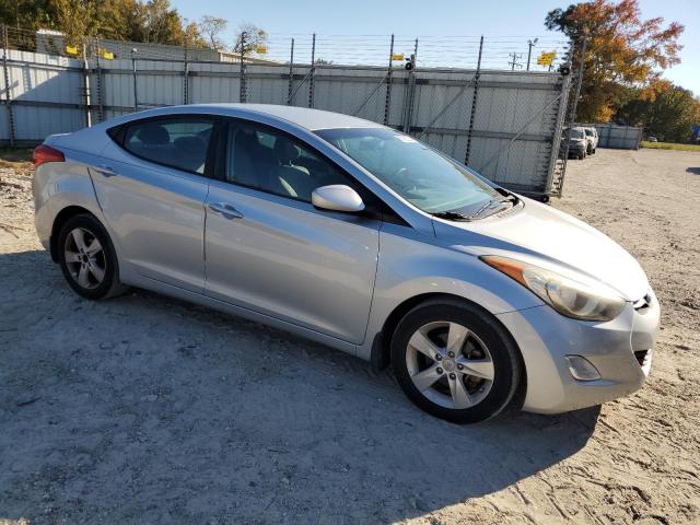 Photo 3 VIN: 5NPDH4AE3DH396963 - HYUNDAI ELANTRA 