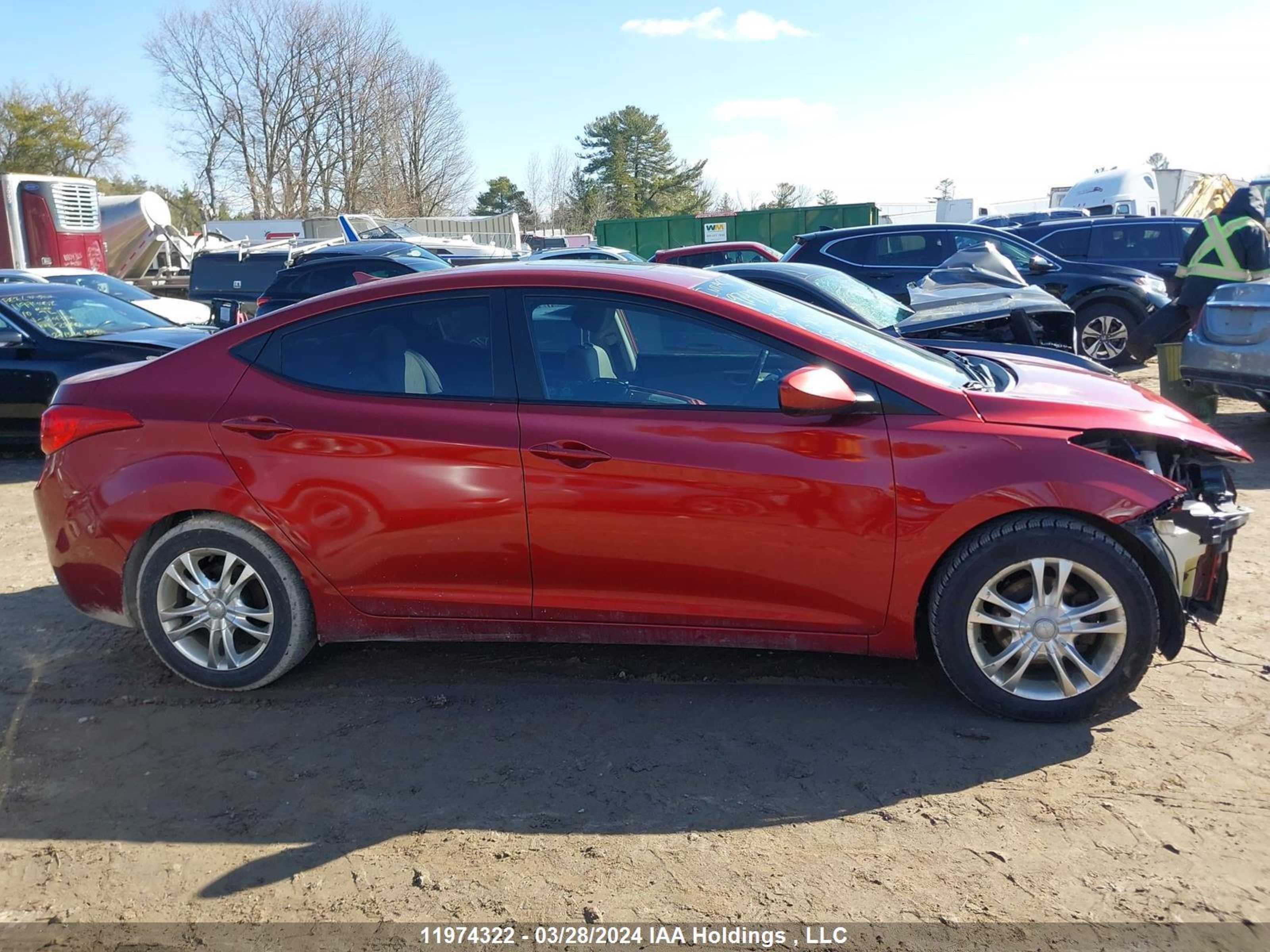 Photo 13 VIN: 5NPDH4AE3DH407153 - HYUNDAI ELANTRA 