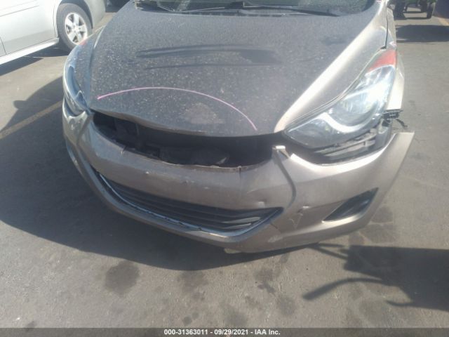 Photo 5 VIN: 5NPDH4AE3DH411106 - HYUNDAI ELANTRA 