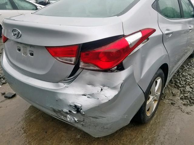 Photo 8 VIN: 5NPDH4AE3DH411655 - HYUNDAI ELANTRA GL 