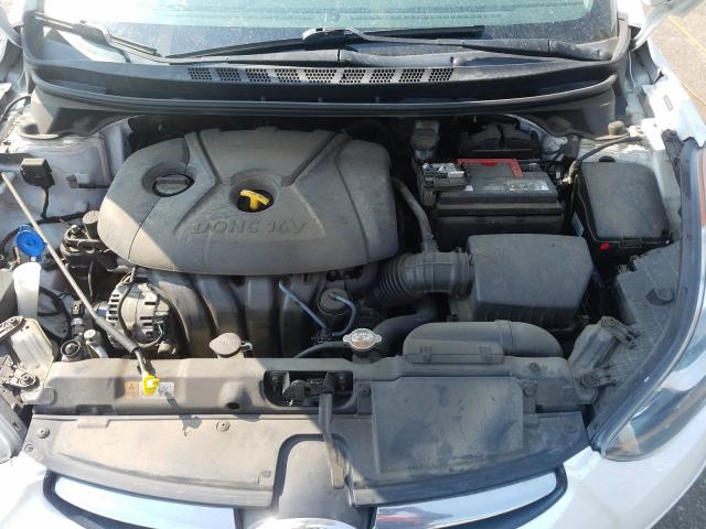 Photo 6 VIN: 5NPDH4AE3DH421490 - HYUNDAI ELANTRA GL 