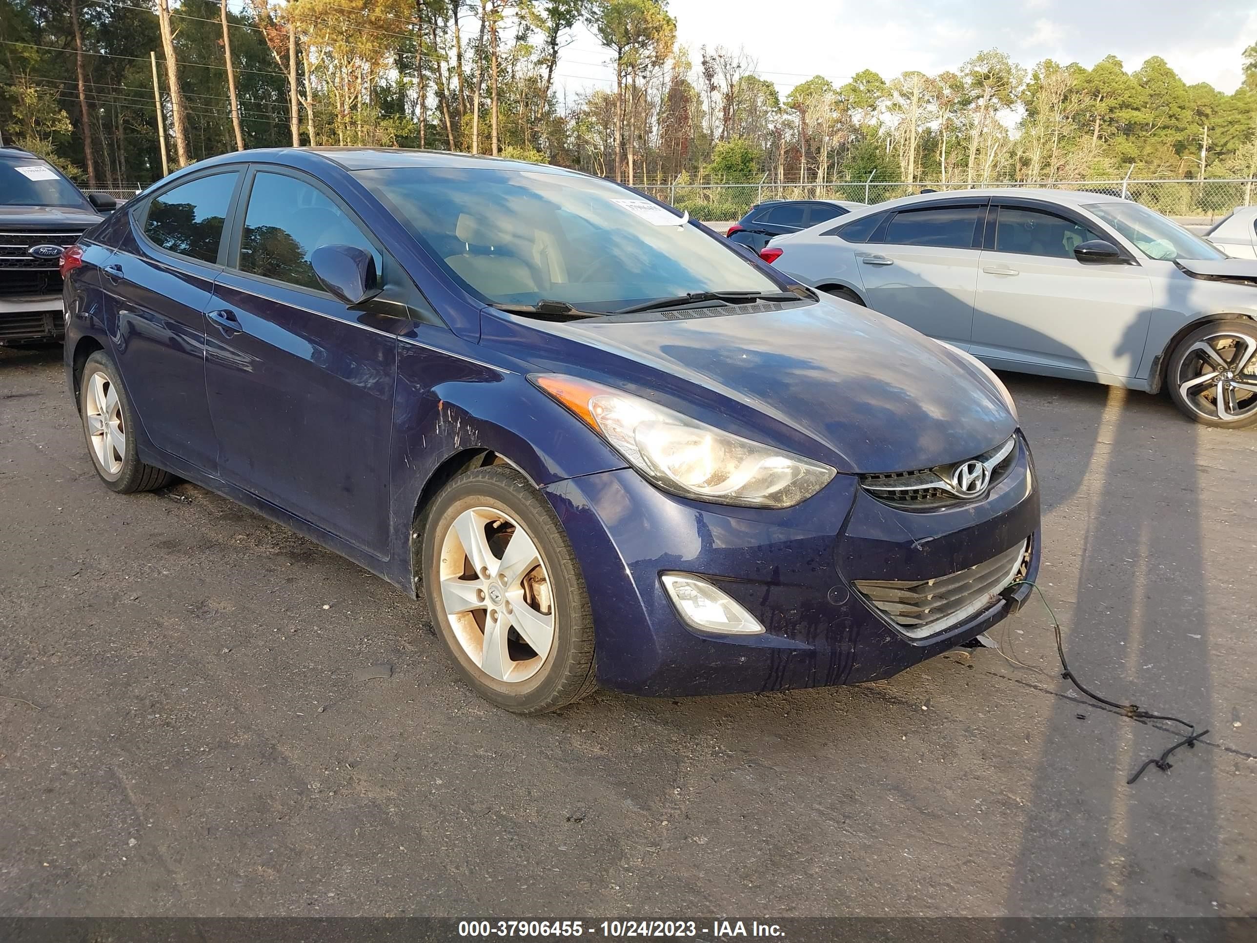 Photo 5 VIN: 5NPDH4AE3DH439312 - HYUNDAI ELANTRA 