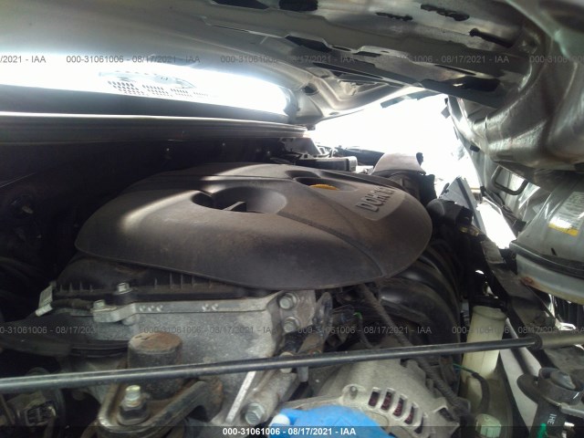 Photo 9 VIN: 5NPDH4AE3DH442940 - HYUNDAI ELANTRA 