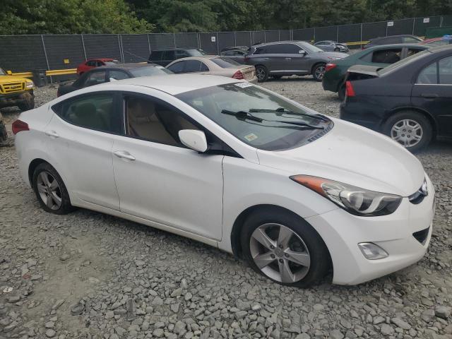 Photo 3 VIN: 5NPDH4AE3DH448995 - HYUNDAI ELANTRA GL 