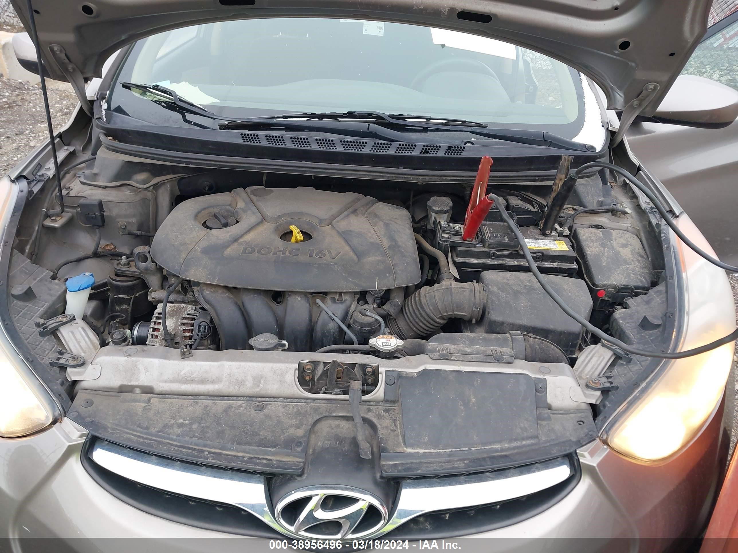 Photo 9 VIN: 5NPDH4AE3DH451184 - HYUNDAI ELANTRA 