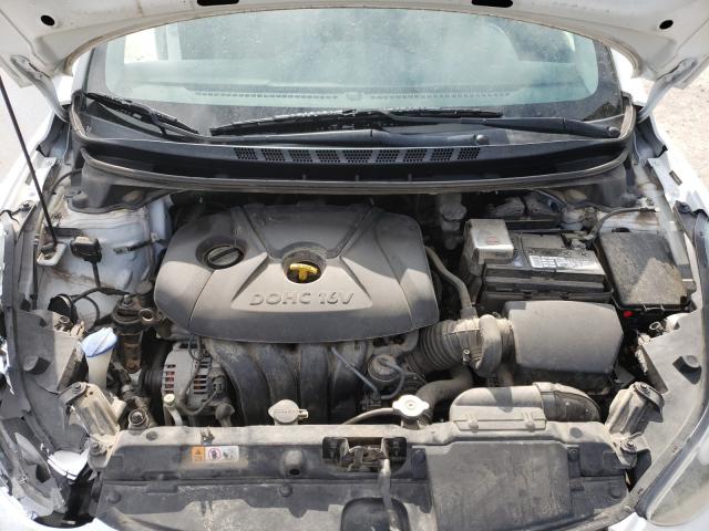 Photo 6 VIN: 5NPDH4AE3EH460713 - HYUNDAI ELANTRA SE 