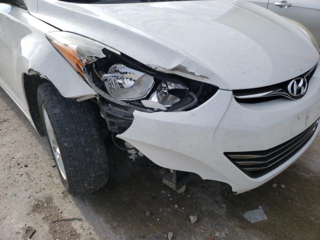 Photo 8 VIN: 5NPDH4AE3EH460713 - HYUNDAI ELANTRA SE 