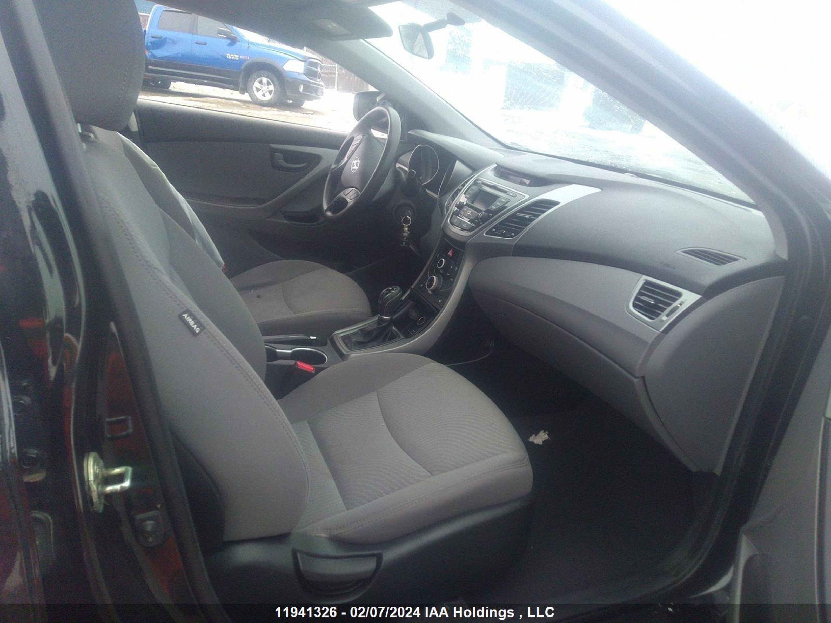 Photo 4 VIN: 5NPDH4AE3EH468066 - HYUNDAI ELANTRA 