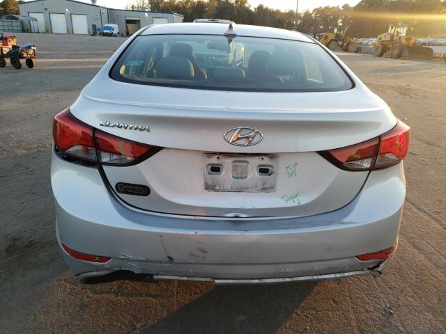 Photo 5 VIN: 5NPDH4AE3EH470397 - HYUNDAI ELANTRA SE 