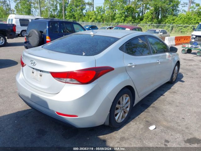 Photo 3 VIN: 5NPDH4AE3EH481674 - HYUNDAI ELANTRA 