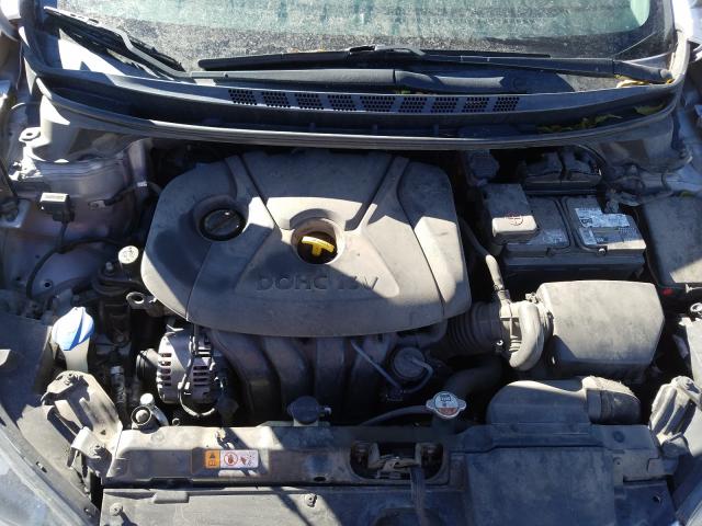 Photo 6 VIN: 5NPDH4AE3EH485854 - HYUNDAI ELANTRA SE 