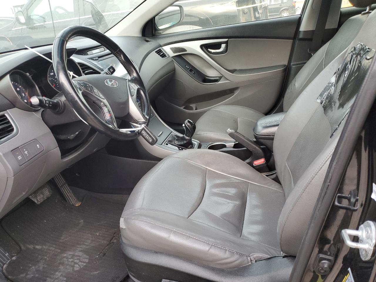 Photo 6 VIN: 5NPDH4AE3EH491167 - HYUNDAI ELANTRA 