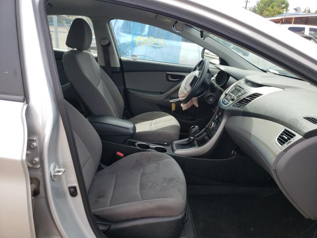 Photo 4 VIN: 5NPDH4AE3EH498880 - HYUNDAI ELANTRA SE 