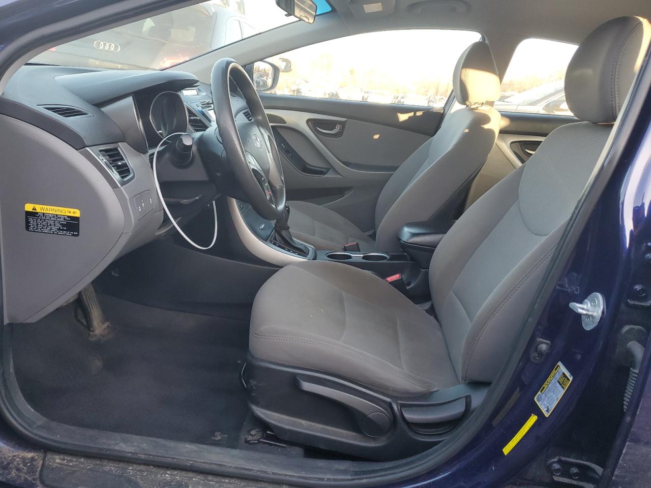 Photo 6 VIN: 5NPDH4AE3EH511899 - HYUNDAI ELANTRA 