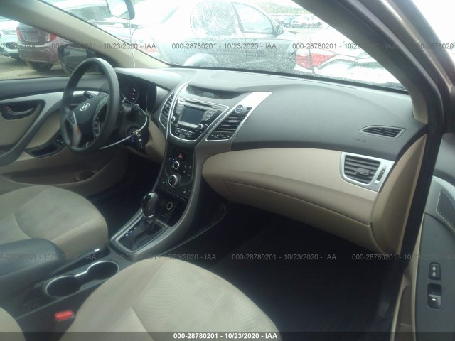 Photo 4 VIN: 5NPDH4AE3EH528458 - HYUNDAI ELANTRA 