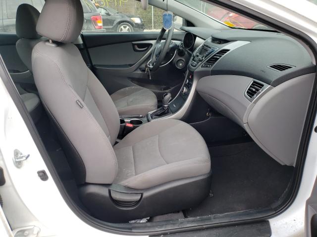 Photo 4 VIN: 5NPDH4AE3FH547027 - HYUNDAI ELANTRA SE 