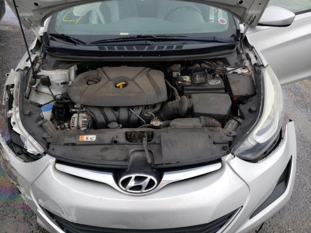 Photo 6 VIN: 5NPDH4AE3FH547108 - HYUNDAI ELANTRA SE 