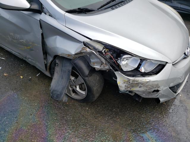 Photo 8 VIN: 5NPDH4AE3FH547108 - HYUNDAI ELANTRA SE 