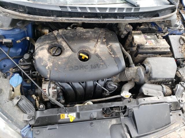 Photo 6 VIN: 5NPDH4AE3FH561493 - HYUNDAI ELANTRA SE 