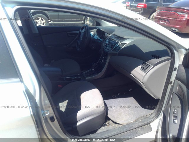 Photo 4 VIN: 5NPDH4AE3FH565463 - HYUNDAI ELANTRA 