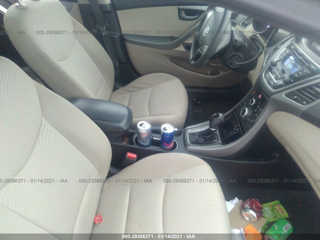 Photo 4 VIN: 5NPDH4AE3FH569271 - HYUNDAI ELANTRA 