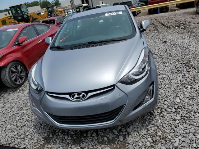 Photo 4 VIN: 5NPDH4AE3FH571327 - HYUNDAI ELANTRA SE 