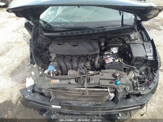 Photo 9 VIN: 5NPDH4AE3FH574521 - HYUNDAI ELANTRA 