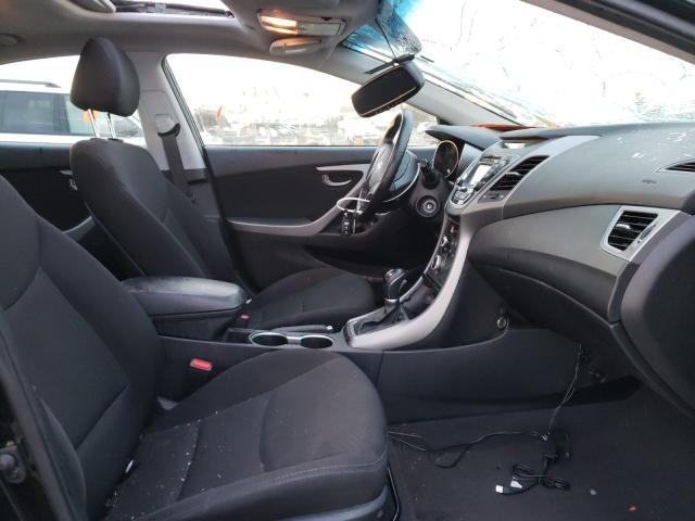 Photo 4 VIN: 5NPDH4AE3FH588208 - HYUNDAI ELANTRA SE 