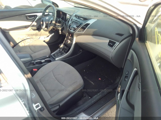 Photo 4 VIN: 5NPDH4AE3FH593490 - HYUNDAI ELANTRA 