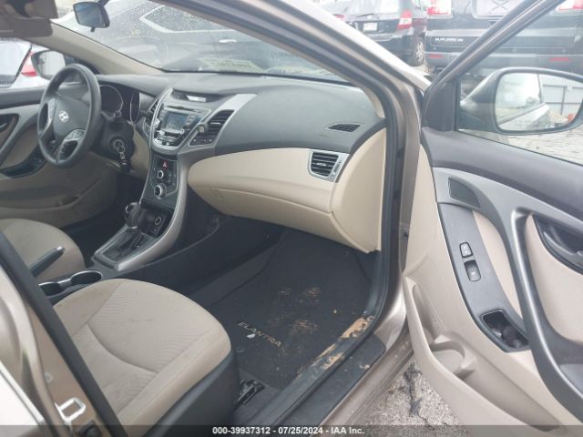 Photo 4 VIN: 5NPDH4AE3FH595613 - HYUNDAI ELANTRA 