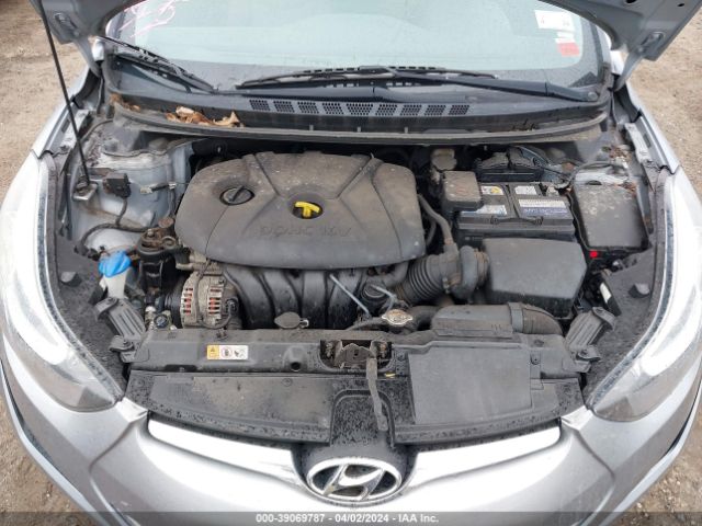 Photo 9 VIN: 5NPDH4AE3FH605587 - HYUNDAI ELANTRA 