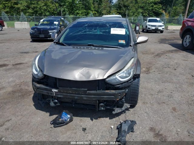 Photo 5 VIN: 5NPDH4AE3FH607971 - HYUNDAI ELANTRA 