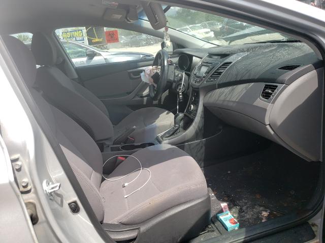 Photo 4 VIN: 5NPDH4AE3FH610546 - HYUNDAI ELANTRA SE 