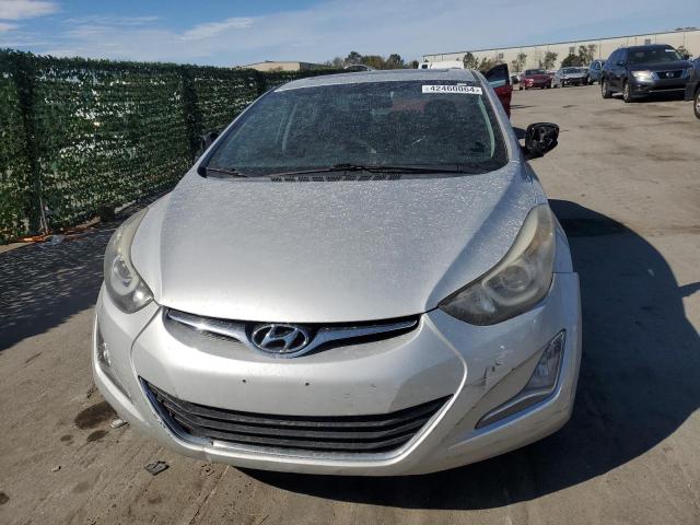 Photo 4 VIN: 5NPDH4AE3FH613317 - HYUNDAI ELANTRA 