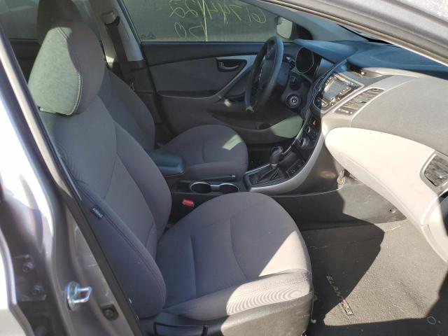 Photo 4 VIN: 5NPDH4AE3FH613382 - HYUNDAI ELANTRA SE 