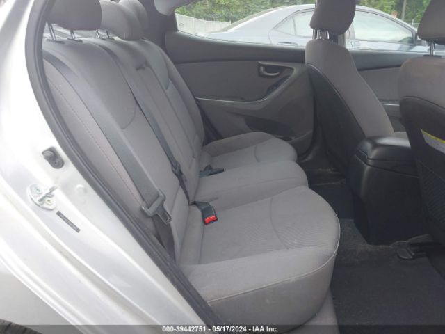 Photo 7 VIN: 5NPDH4AE3FH615990 - HYUNDAI ELANTRA 