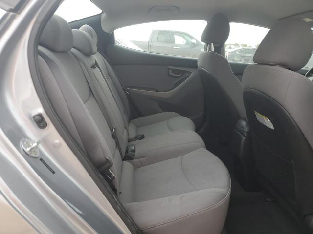 Photo 9 VIN: 5NPDH4AE3FH622454 - HYUNDAI ELANTRA SE 