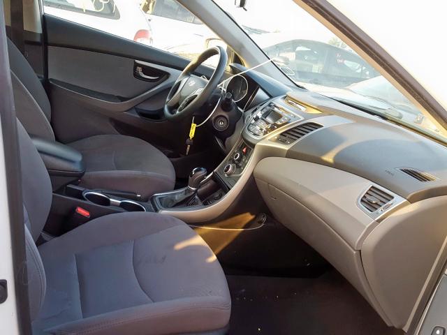 Photo 4 VIN: 5NPDH4AE3FH622468 - HYUNDAI ELANTRA SE 