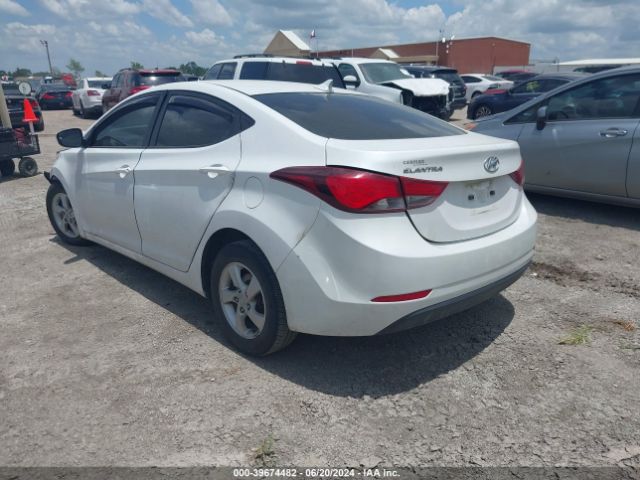 Photo 2 VIN: 5NPDH4AE3FH623054 - HYUNDAI ELANTRA 