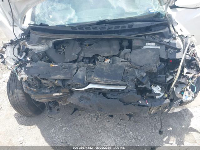 Photo 9 VIN: 5NPDH4AE3FH623054 - HYUNDAI ELANTRA 