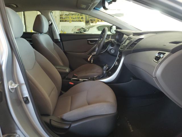 Photo 4 VIN: 5NPDH4AE3FH628352 - HYUNDAI ELANTRA SE 