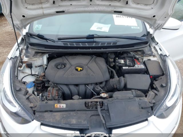 Photo 9 VIN: 5NPDH4AE3FH630893 - HYUNDAI ELANTRA 