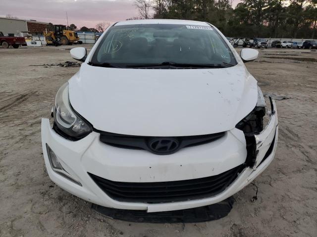 Photo 4 VIN: 5NPDH4AE3FH637827 - HYUNDAI ELANTRA SE 