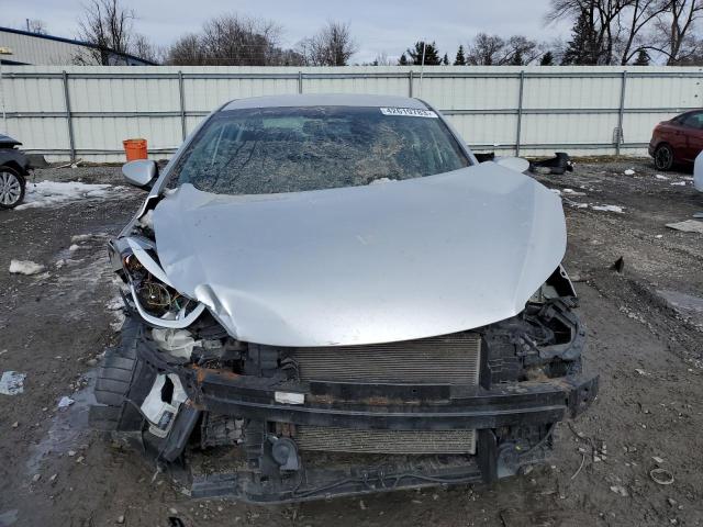 Photo 4 VIN: 5NPDH4AE3FH638511 - HYUNDAI ELANTRA SE 