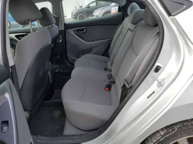 Photo 9 VIN: 5NPDH4AE3FH638511 - HYUNDAI ELANTRA SE 