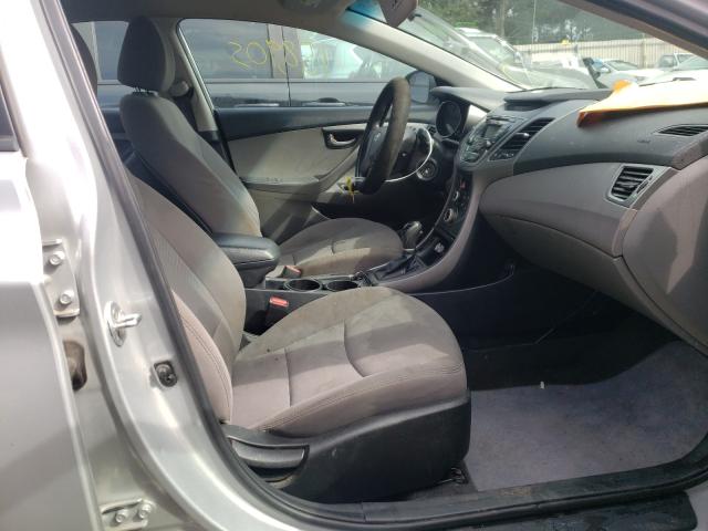 Photo 4 VIN: 5NPDH4AE3FH640727 - HYUNDAI ELANTRA SE 