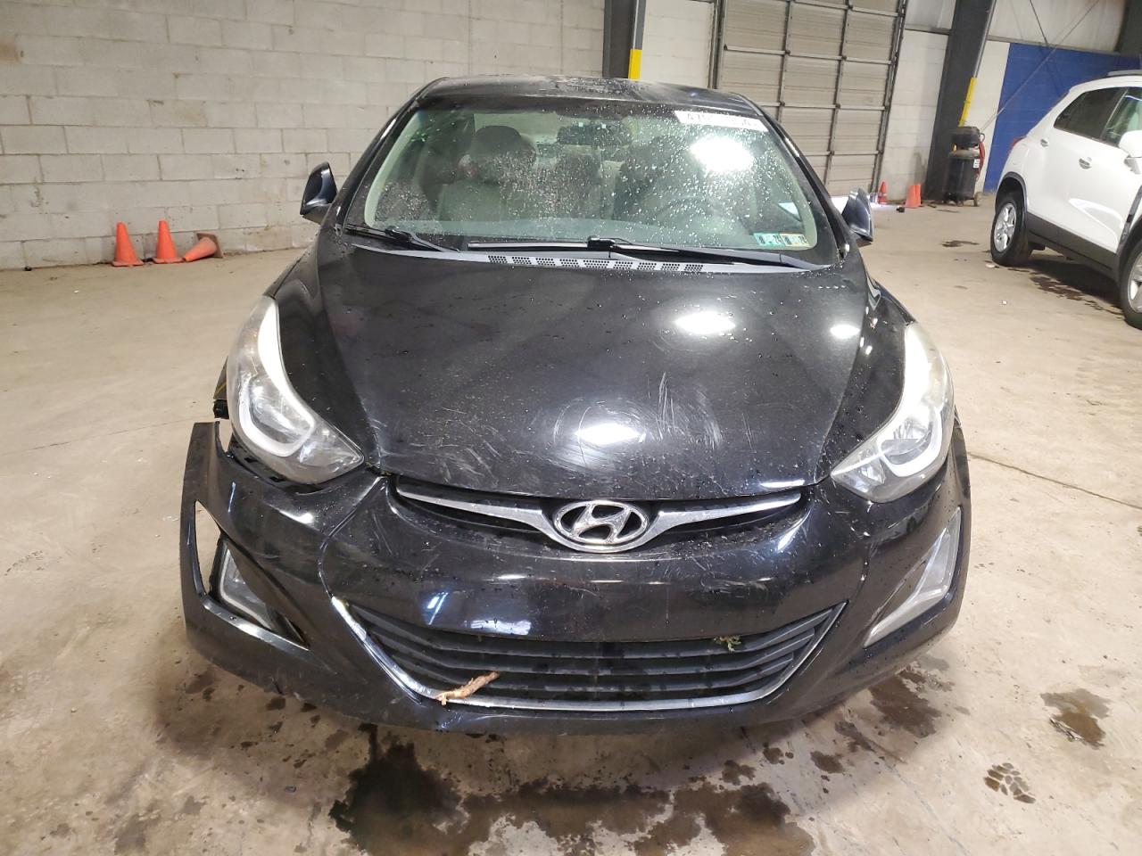 Photo 4 VIN: 5NPDH4AE3FH643692 - HYUNDAI ELANTRA 